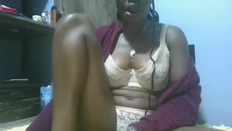cilia petite online show from January 24, 2025, 7:41 am