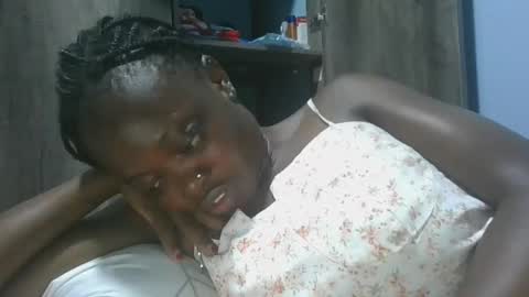 cilia petite online show from January 30, 2025, 7:18 am
