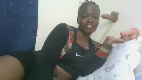 cilia petite online show from February 9, 2025, 7:52 pm