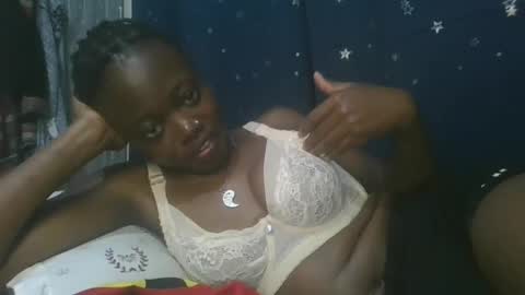 cilia petite online show from February 14, 2025, 12:25 pm