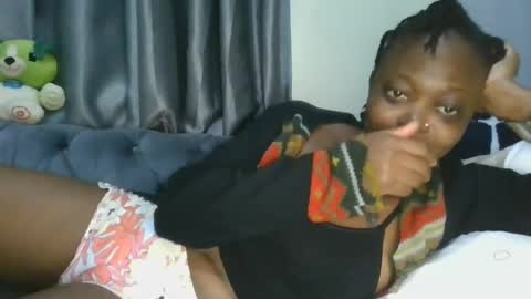 Snapshot of cilia_petite chatting on June 24, 2026, 10:31 pm cilia petite online show from June 24, 2026, 10:31 pm