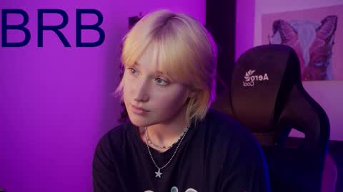 Snapshot of cinbellamy chatting on September 18, 2025, 5:53 am Cin Bellamy online show from September 18, 2025, 5:53 am