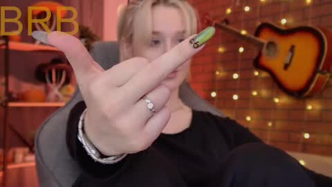 Snapshot of cinbellamy chatting on January 9, 2026, 5:54 am Cin Bellamy online show from January 9, 2026, 5:54 am