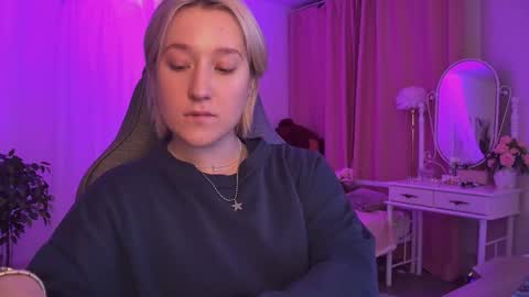 Snapshot of cinbellamy chatting on January 11, 2026, 4:28 am Cin Bellamy online show from January 11, 2026, 4:28 am