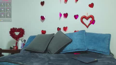 Cinderela Jackson online show from February 15, 2026, 11:52 am