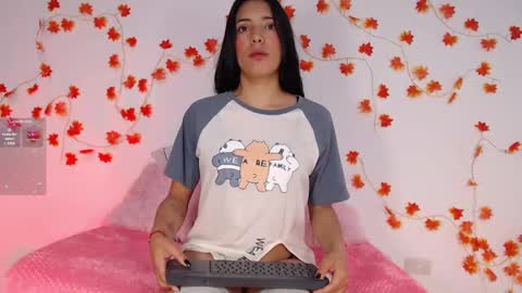 Sofi Eva and Mey online show from March 11, 2025, 1:12 pm