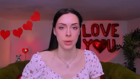 Snapshot of cinderella_without_slippers chatting on February 14, 2026, 9:17 am Phoebe online show from February 14, 2026, 9:17 am