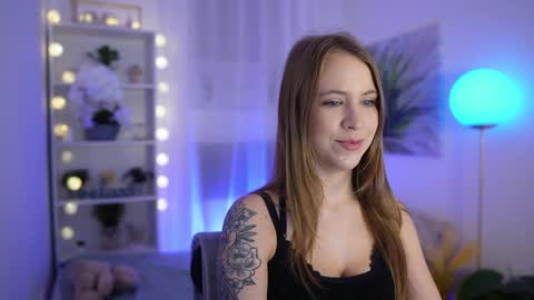 Cintybaby online show from October 27, 2025, 7:29 pm