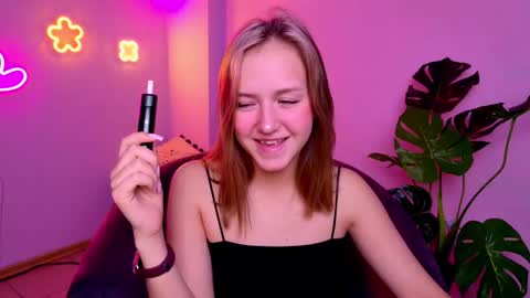 Snapshot of cindylovesmith chatting on February 21, 2026, 3:51 am cindylovesmith online show from February 21, 2026, 3:51 am