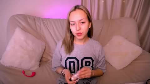 Snapshot of cindylovesmith chatting on March 2, 2026, 4:47 am cindylovesmith online show from March 2, 2026, 4:47 am