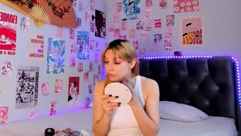 cindymori online show from May 4, 2026, 5:58 am