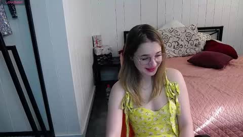 Snapshot of cindywood chatting on March 12, 2025, 8:08 am Cindy online show from March 12, 2025, 8:08 am