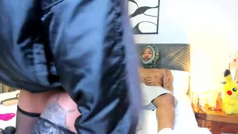 Indie online show from October 11, 2025, 6:06 pm