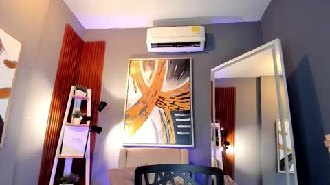 Snapshot of cinnia_ chatting on September 11, 2025, 12:05 pm Cintia online show from September 11, 2025, 12:05 pm