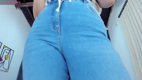  CINTIA  online show from October 2, 2025, 11:28 am