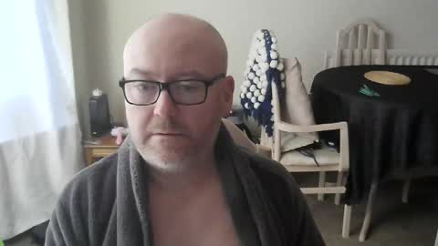 Snapshot of cip1975 chatting on January 7, 2025, 2:41 pm cip1975 online show from January 7, 2025, 2:41 pm