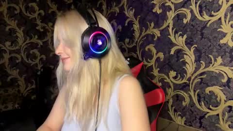 Cira online show from December 21, 2025, 8:38 pm