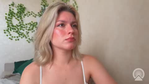 karina online show from September 16, 2025, 8:48 am