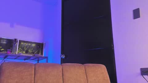 cj_davis1 online show from November 10, 2025, 4:44 am