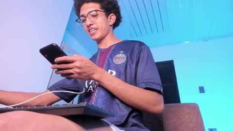 cj_davis1 online show from May 12, 2026, 3:47 am