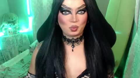 Snapshot of cj_parker69 chatting on June 21, 2026, 7:16 pm QUEEN CESS online show from June 21, 2026, 7:16 pm