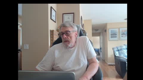 Snapshot of cjscout chatting on April 5, 2026, 12:08 am cjscout online show from April 5, 2026, 12:08 am