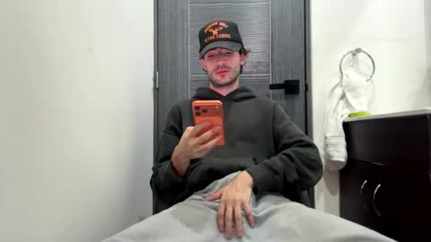 ckeefer96 online show from February 12, 2026, 3:23 am