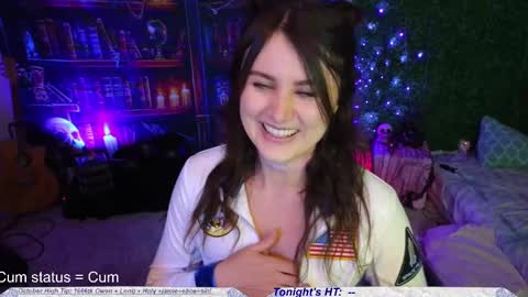 Snapshot of claireity chatting on October 9, 2025, 3:04 am Claire online show from October 9, 2025, 3:04 am