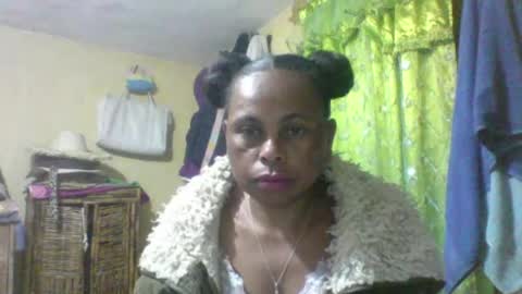 clairette9794 online show from July 25, 2026, 7:11 pm