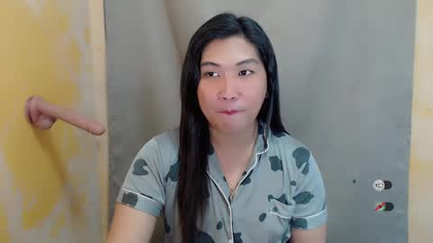 CLAIRE online show from December 16, 2024, 3:54 pm