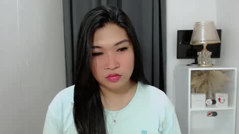 CLAIRE online show from March 14, 2026, 4:51 am