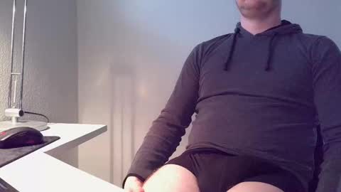 clamshive7 online show from April 25, 2026, 6:16 am