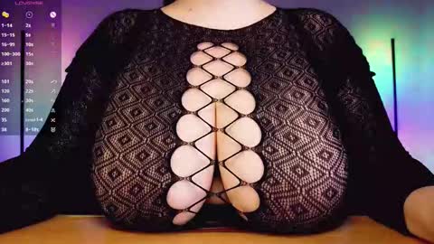 Snapshot of clara4love chatting on September 18, 2025, 8:44 pm Clara online show from September 18, 2025, 8:44 pm