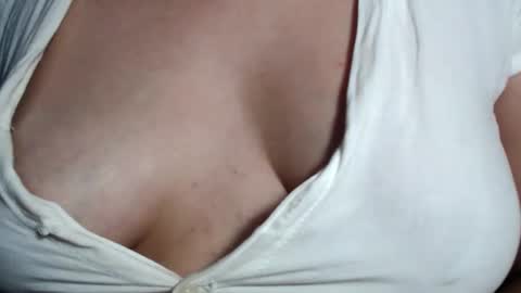 CLARA AT YOUR SERVICE online show from January 6, 2025, 9:30 am