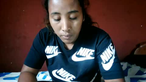 Clarah0123 online show from June 15, 2026, 7:54 am