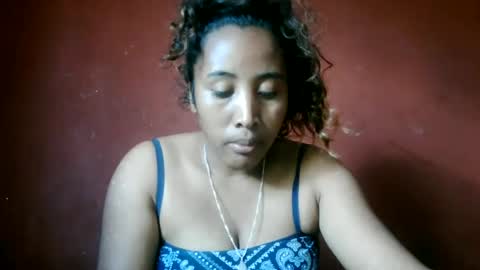 Clarah0123 online show from June 16, 2026, 8:39 am