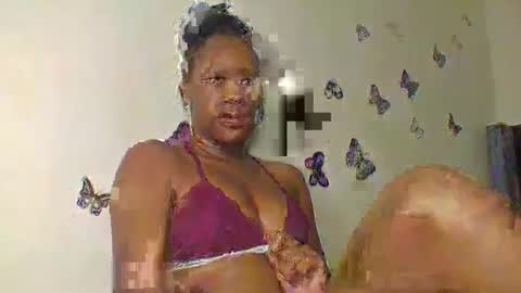 Snapshot of clarah11 chatting on April 16, 2026, 9:26 pm clara11 online show from April 16, 2026, 9:26 pm