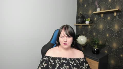 Snapshot of clarasoftxo chatting on July 7, 2026, 7:23 am Clara online show from July 7, 2026, 7:23 am