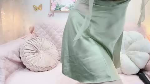 Clari online show from June 25, 2026, 1:49 am