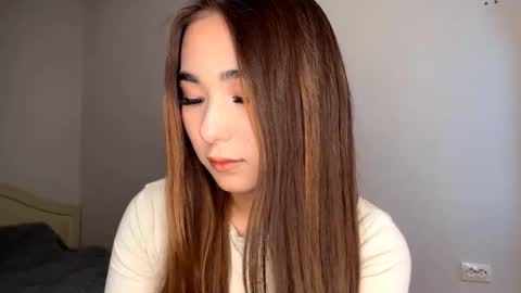 Snapshot of claribelatienza chatting on September 24, 2025, 8:17 am Yuna online show from September 24, 2025, 8:17 am