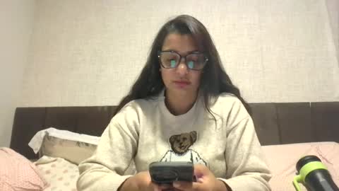 clarismia online show from July 2, 2026, 2:44 am
