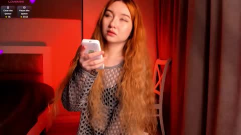 Snapshot of clarity_yumi chatting on October 19, 2025, 2:56 am Yumi online show from October 19, 2025, 2:56 am