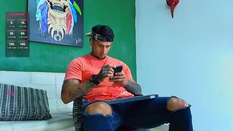 Juanpaindependent model online show from February 23, 2026, 6:38 pm