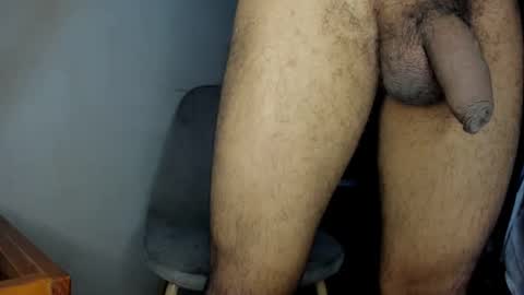 clark_tommy11 online show from February 14, 2025, 2:18 am