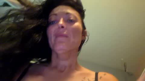 Snapshot of clarnbear chatting on July 24, 2026, 1:09 pm clarnbear online show from July 24, 2026, 1:09 pm
