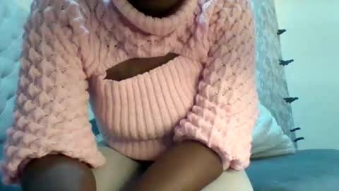 Snapshot of classic_carmen chatting on May 18, 2026, 4:07 am carmen online show from May 18, 2026, 4:07 am