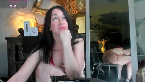 Classy online show from November 17, 2025, 7:52 pm