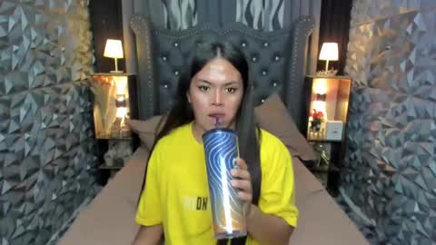 Snapshot of classytssarafin chatting on January 15, 2025, 10:57 pm Samira Sarafin online show from January 15, 2025, 10:57 pm