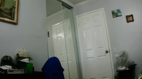 Claudia online show from December 26, 2024, 9:04 pm