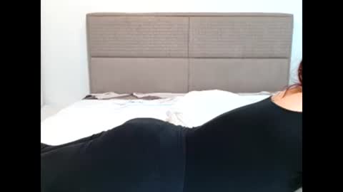 claudiacoxxx online show from February 13, 2025, 10:43 pm